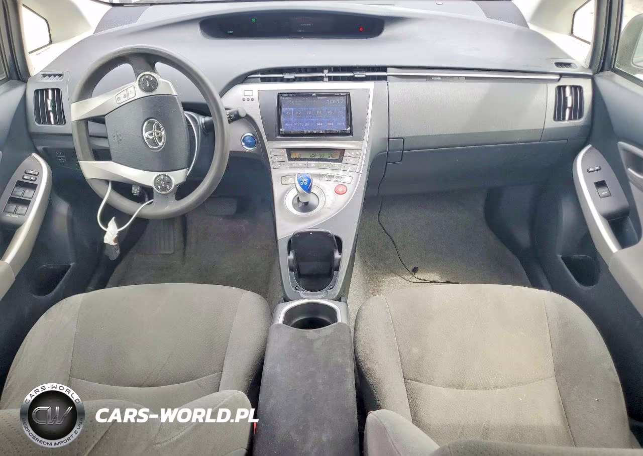 2015 Toyota Prius Three VIN:JTDKN3DU3F0432311 - 8