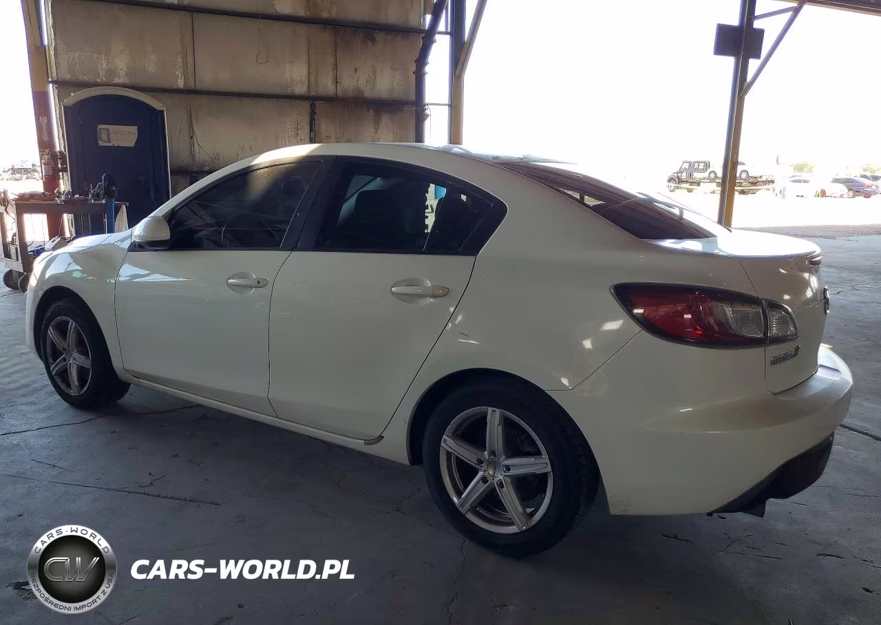 2011 Mazda 3 I VIN:JM1BL1UG6B1422140 - 2