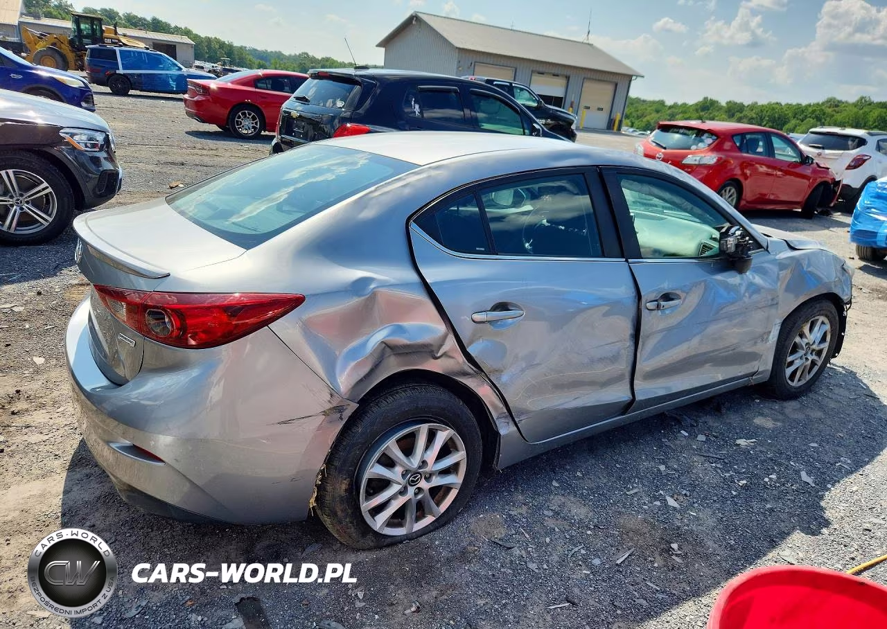 2015 Mazda 3 Touring VIN:3MZBM1V73FM233124 - 3