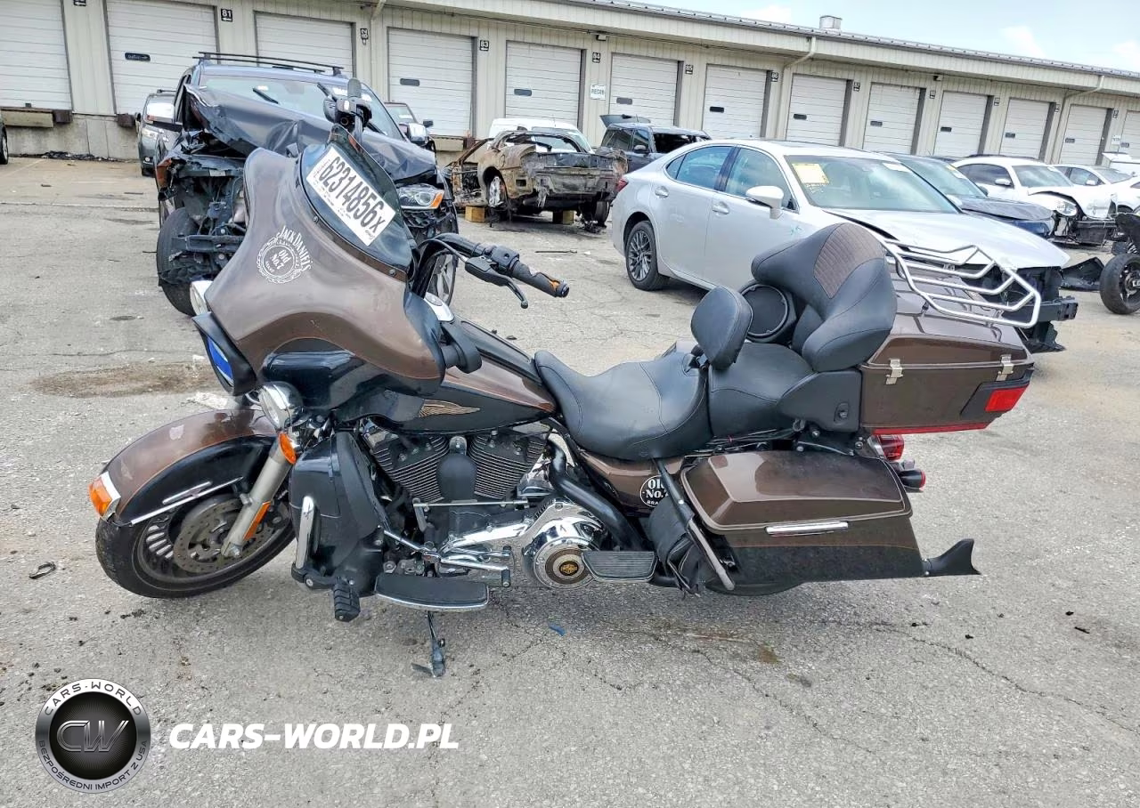 2013 Harley-Davidson Flhtk Electra Glide Ultra Limited VIN:1HD1KEM20DB671300 - 3