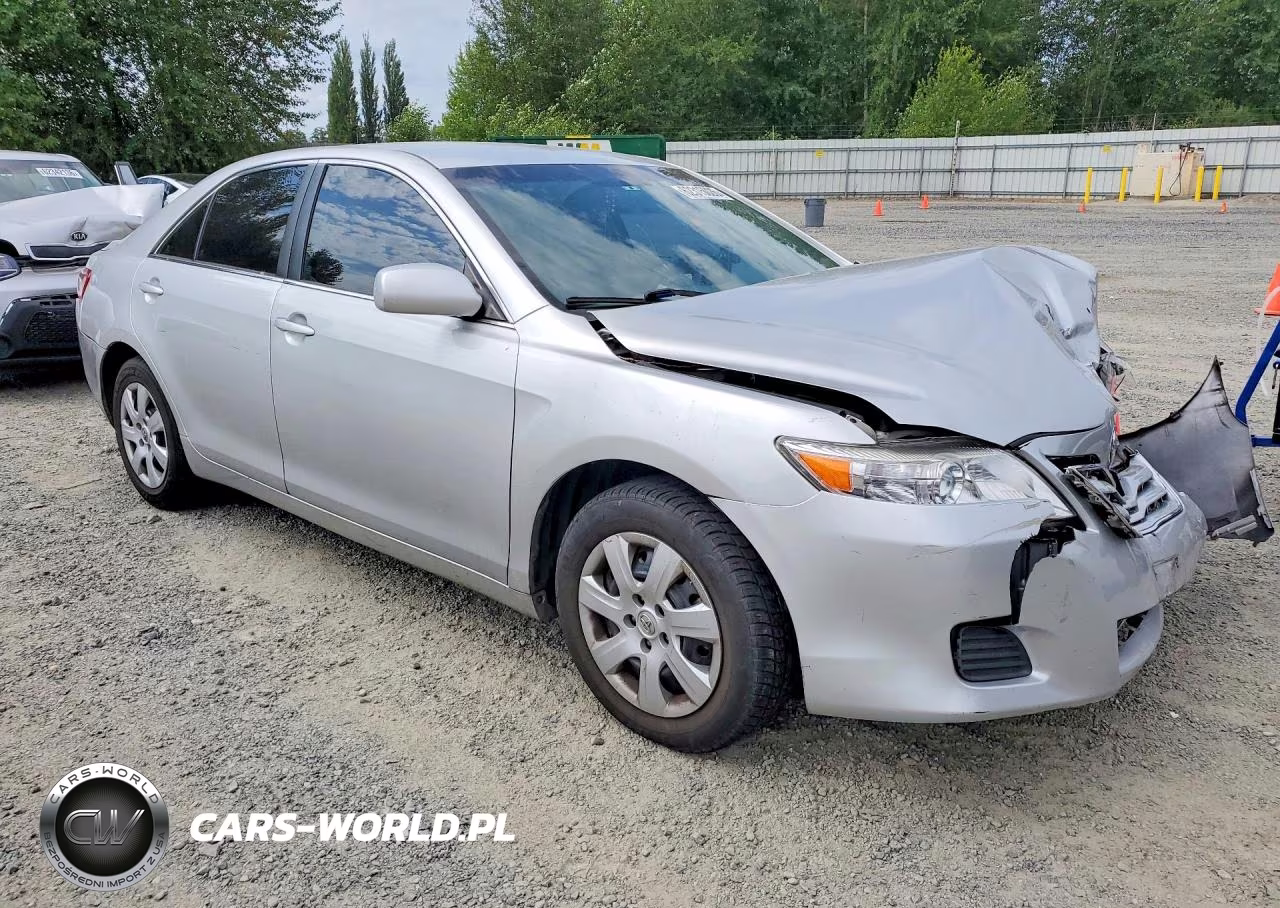 2011 Toyota Camry Le VIN:4T1BF3EK4BU673335 - 4
