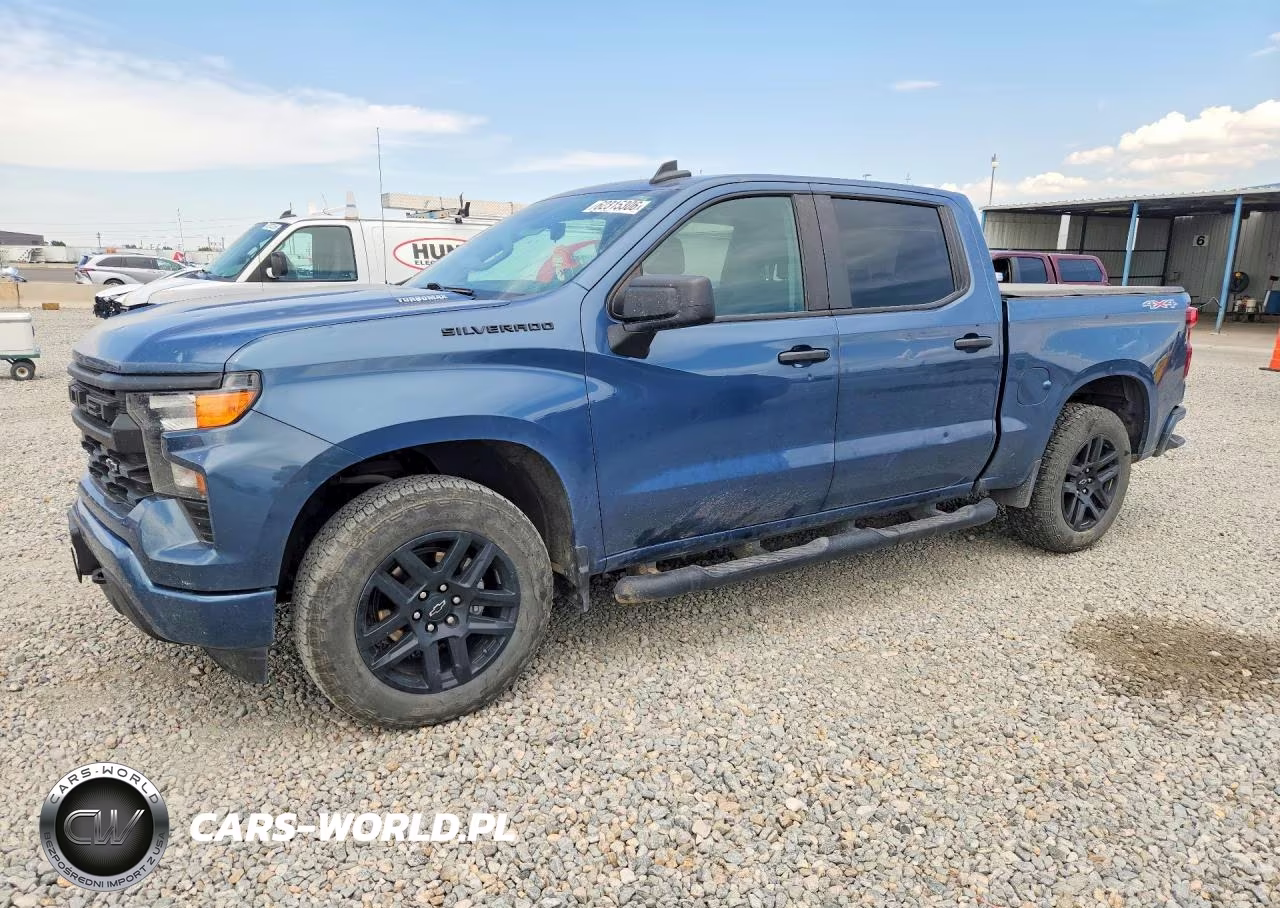 2024 Chevrolet Silverado K1500 Custom – zdjęcie 1 z 13