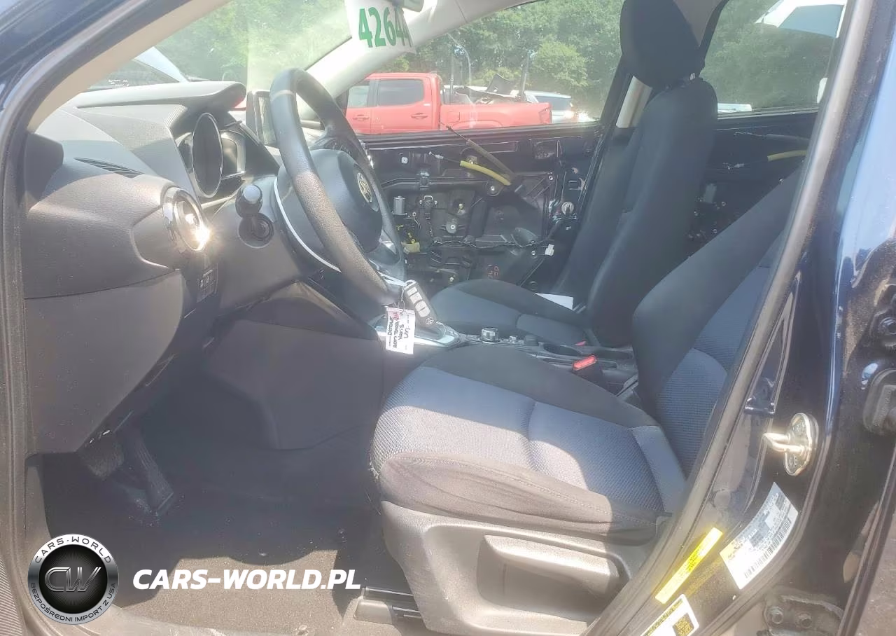 2017 Toyota Yaris Ia Base VIN:3MYDLBYV3HY183496 - 7