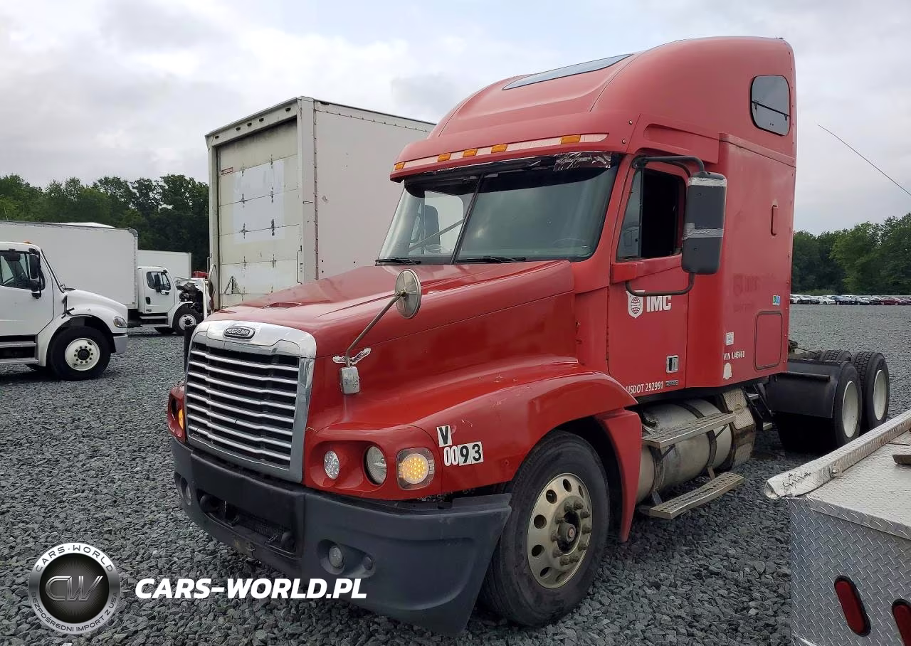 2007 Freightliner Conventional St120