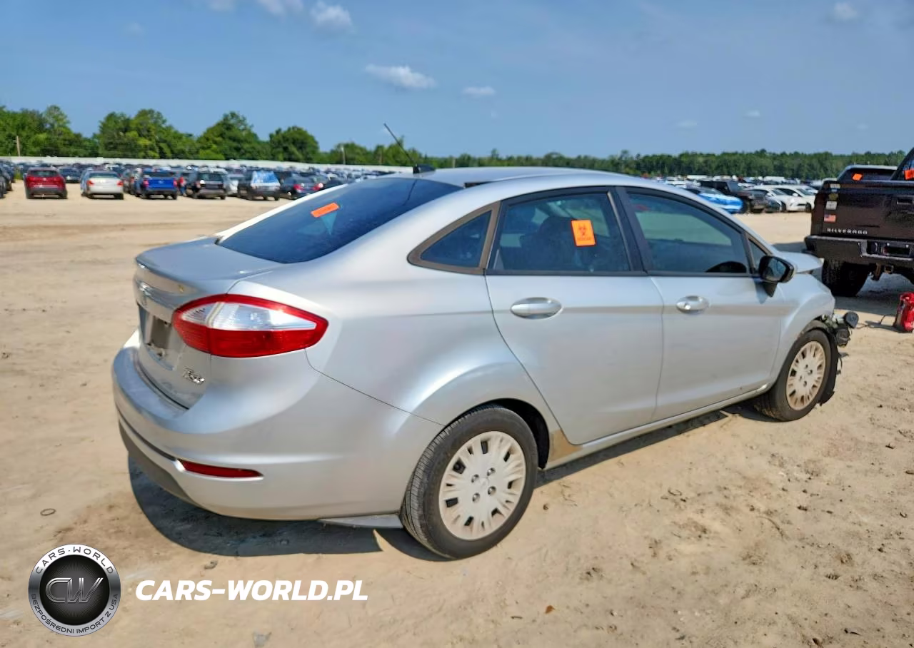 2014 Ford Fiesta S VIN:3FADP4AJ9EM226138 - 3