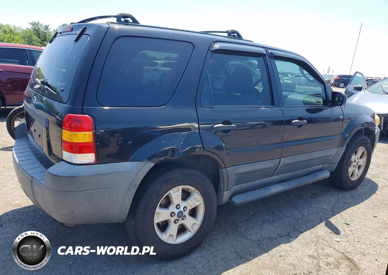 2005 Ford Escape Xlt VIN:1FMYU93185KA62088 - 3