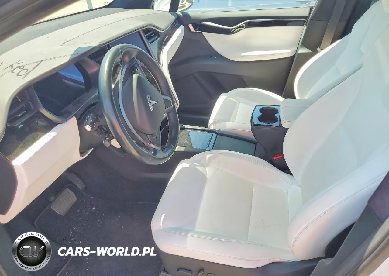 2020 Tesla Model X VIN:5YJXCDE26LF231868 - 7