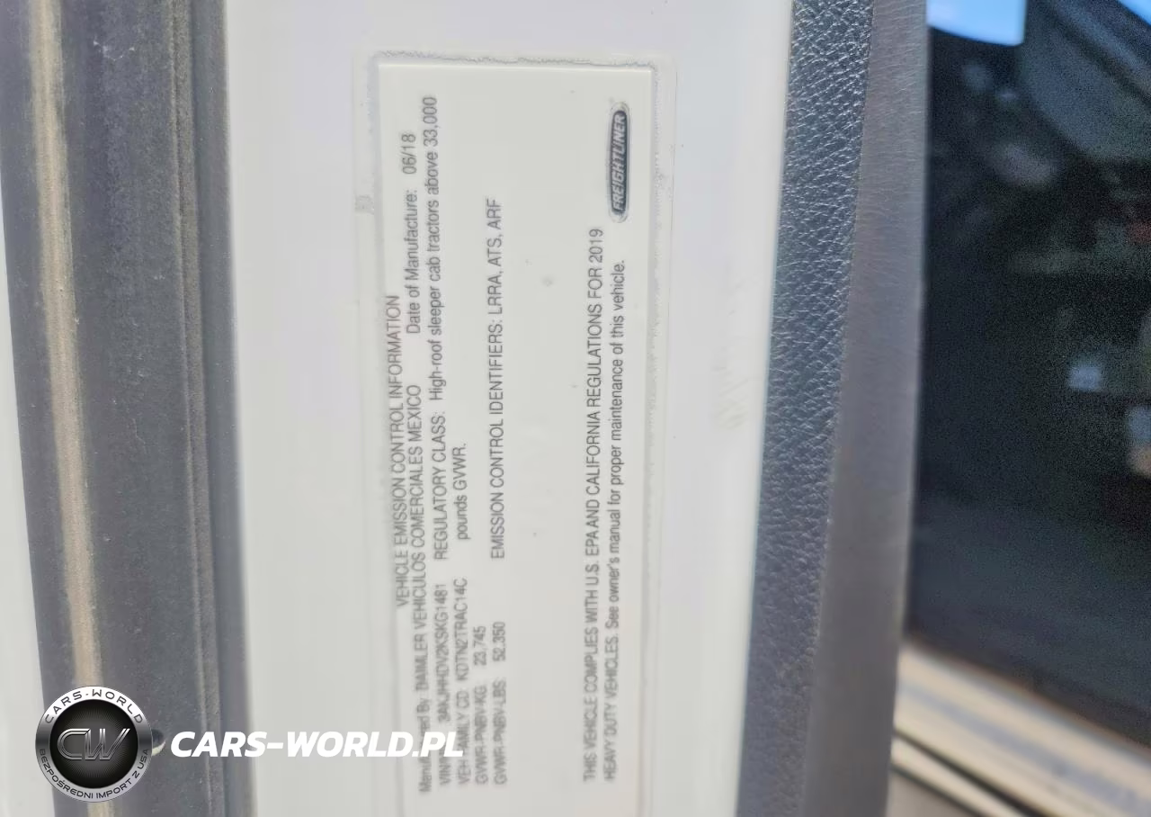 2019 Freightliner Cascadia 126 Semi Truck VIN:3AKJHHDV2KSKG1481 - 11