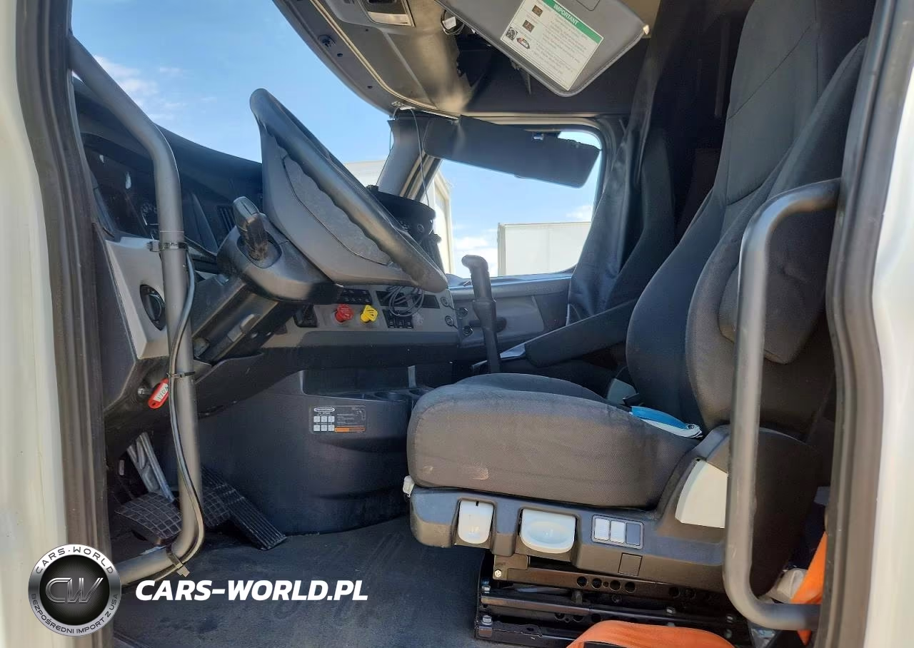 2019 Freightliner Cascadia 126 Semi Truck VIN:3AKJHHDV2KSKG1481 - 7