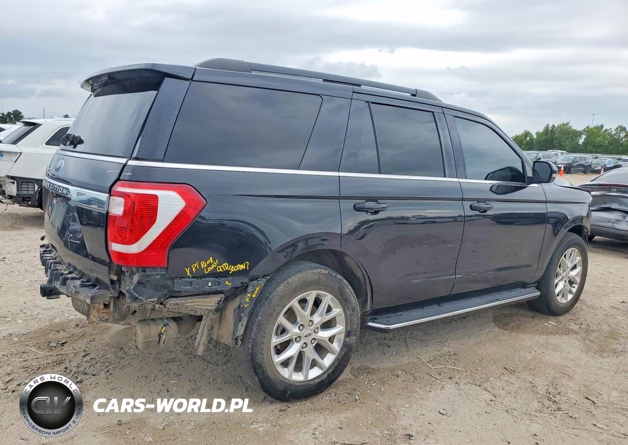 2021 Ford Expedition Xlt VIN:1FMJU1HT7MEA86702 - 3