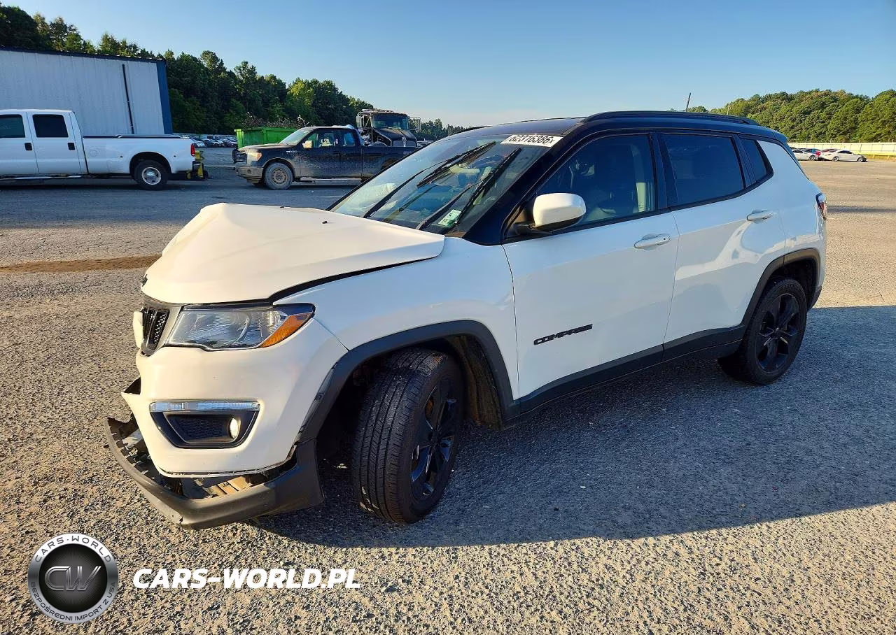 2020 Jeep Compass Latitude VIN:3C4NJCBB9LT102827 - 1