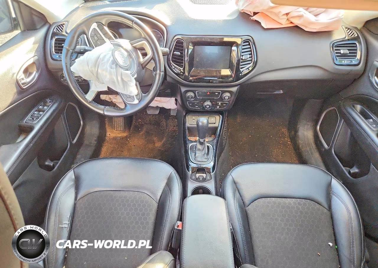 2020 Jeep Compass Latitude VIN:3C4NJCBB9LT102827 - 8