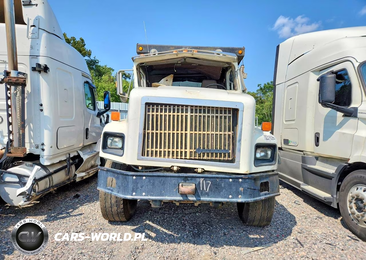 1999 International F5070 Dump Truck VIN:1HTTGAHT8XJ002518 - 5
