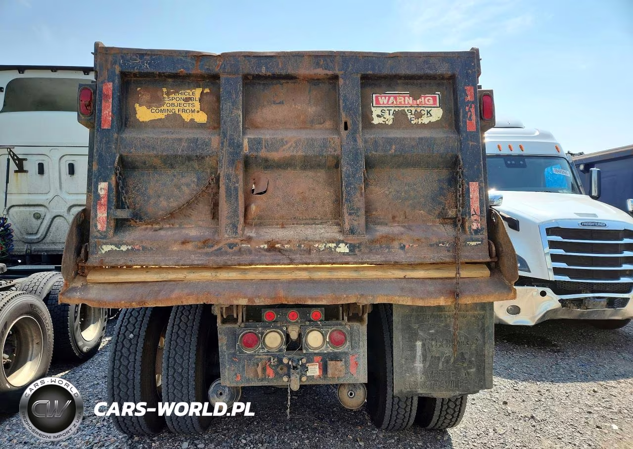 1999 International F5070 Dump Truck VIN:1HTTGAHT8XJ002518 - 6