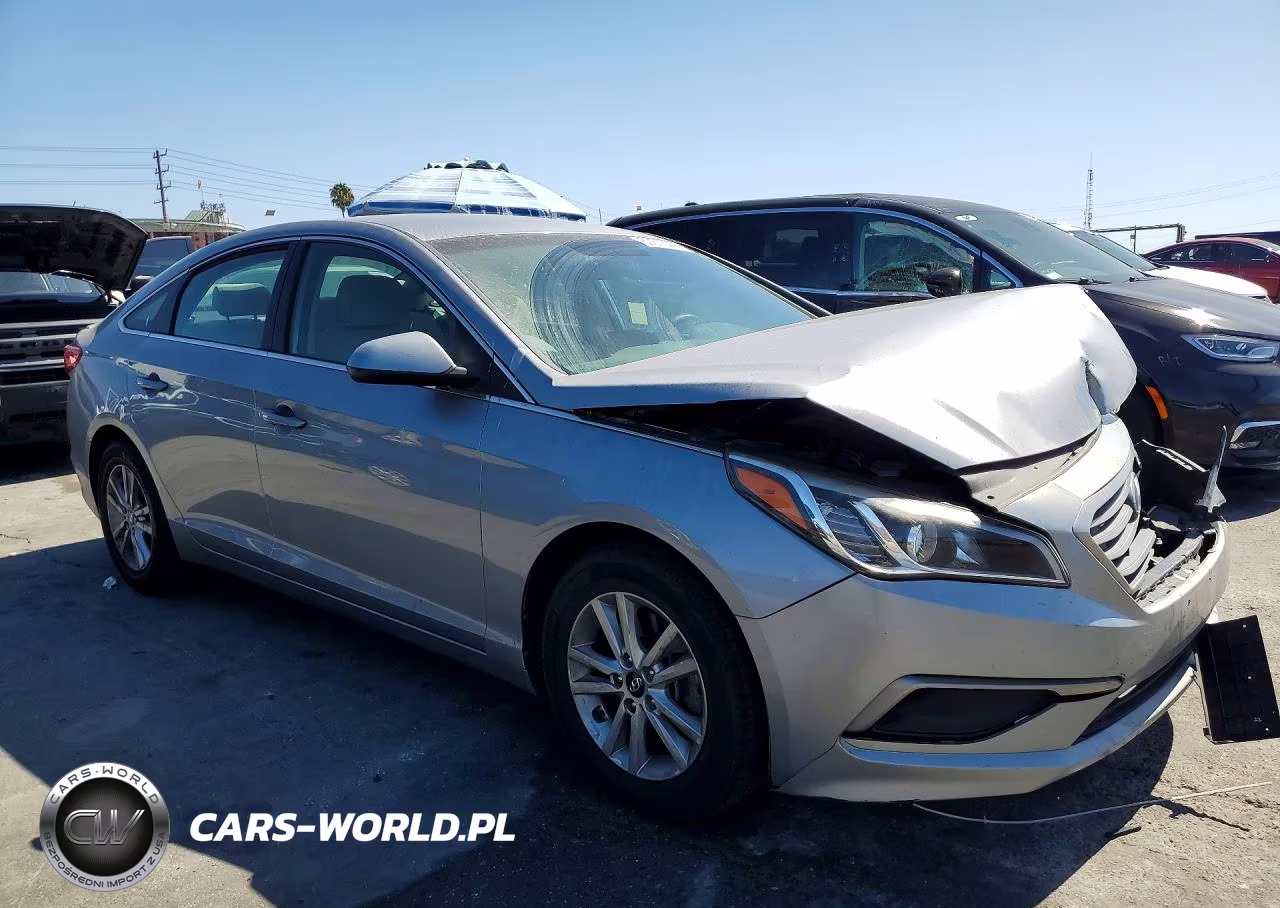 2017 Hyundai Sonata Se VIN:5NPE24AF3HH580675 - 4