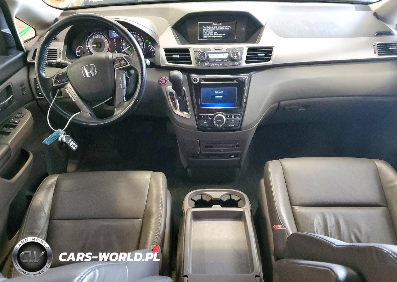 2015 Honda Odyssey Touring VIN:5FNRL5H97FB062519 - 8