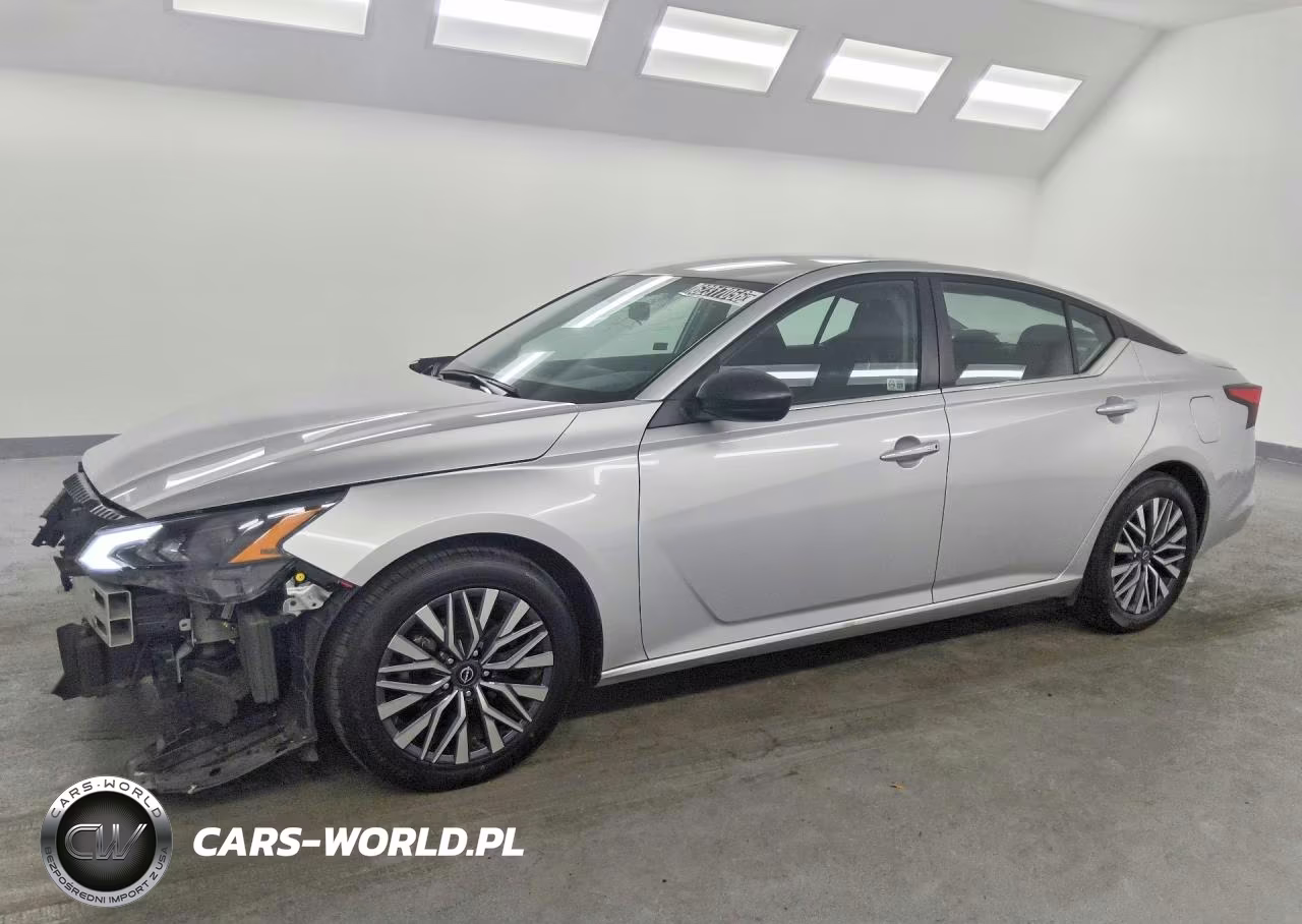 2025 Nissan Altima Sv – zdjęcie 1 z 14
