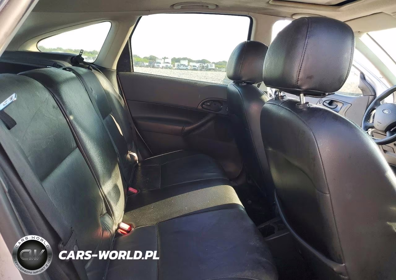 2007 Ford Focus Zx5 VIN:1FAFP37N87W311908 - 10