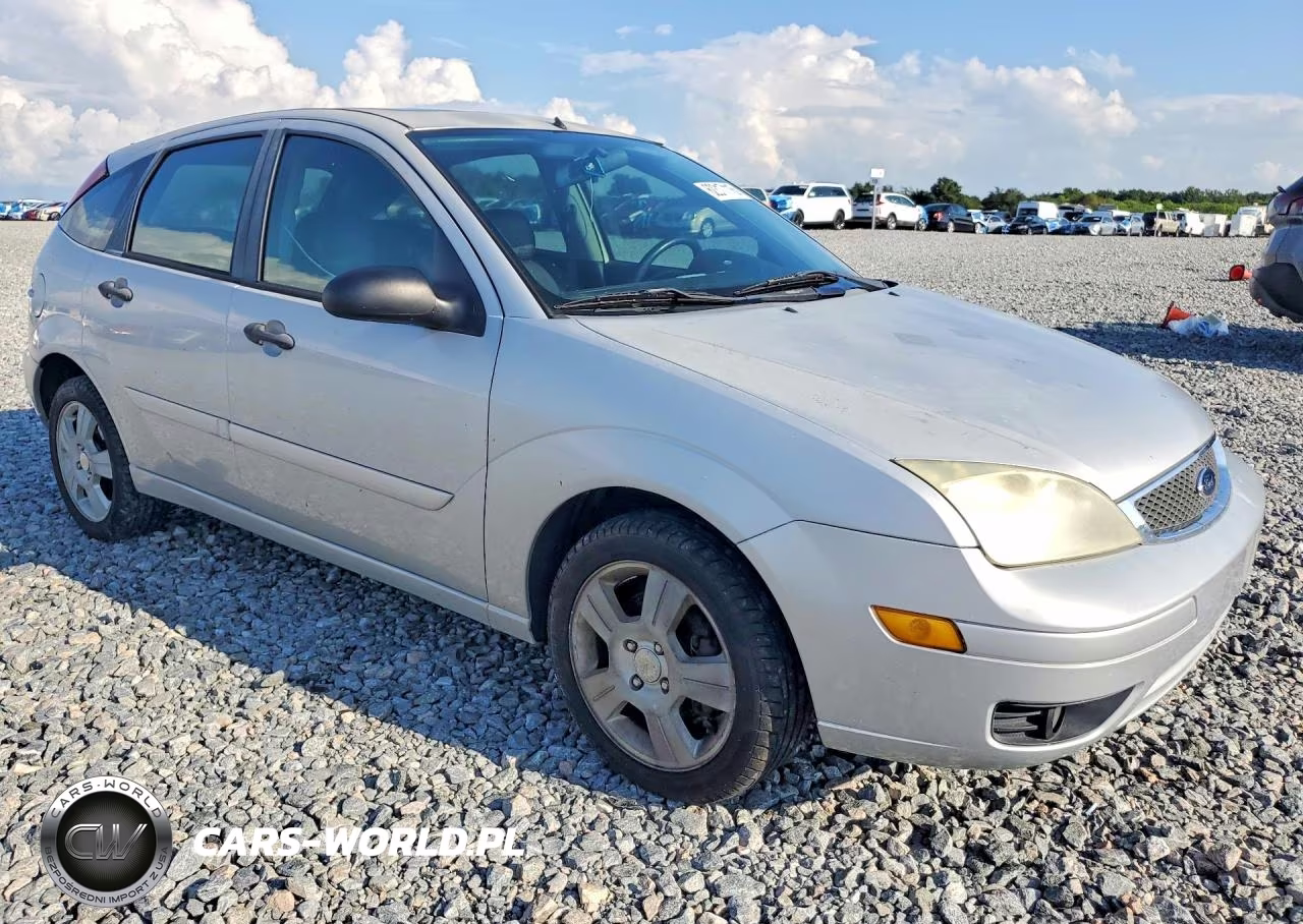 2007 Ford Focus Zx5 VIN:1FAFP37N87W311908 - 4