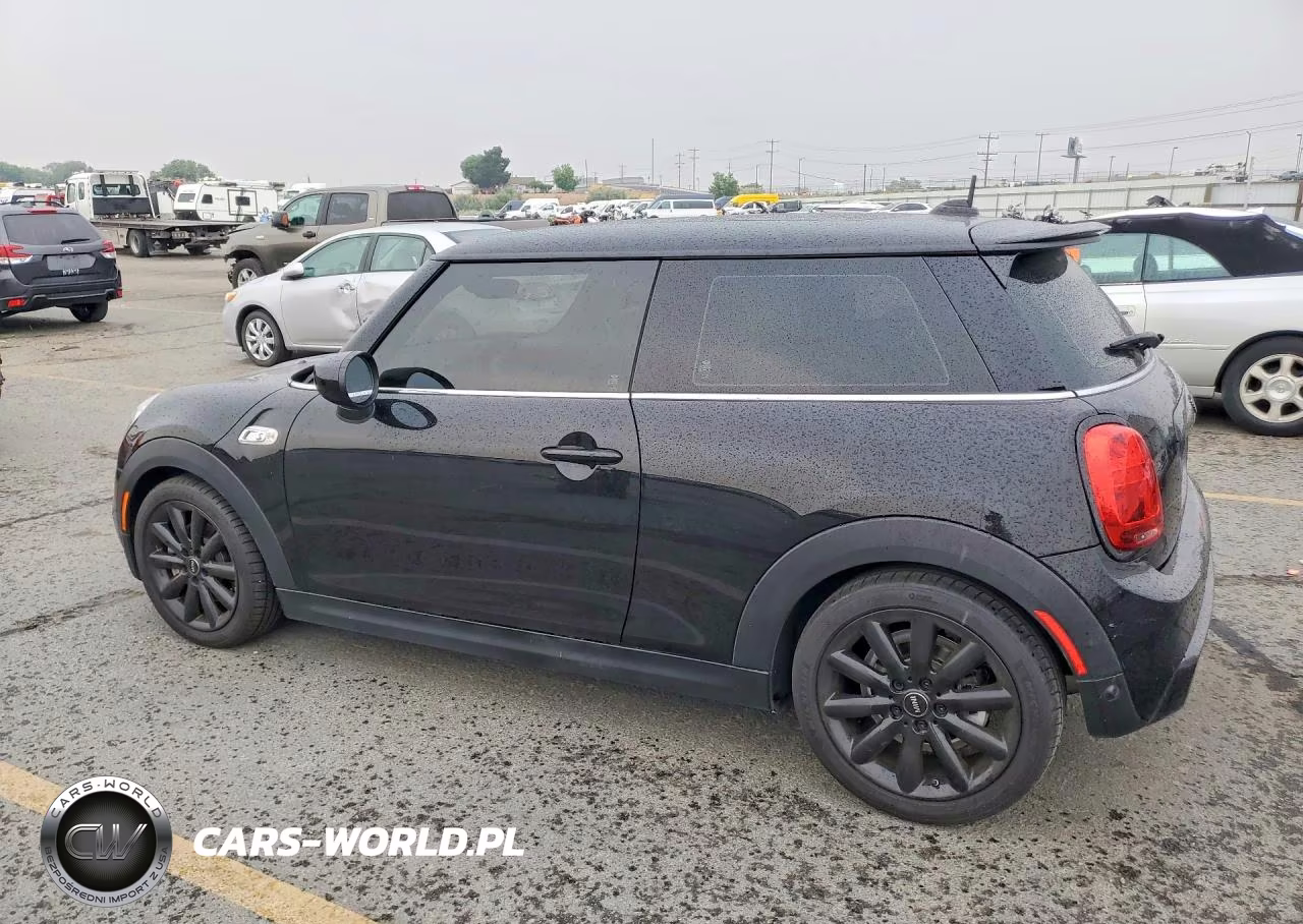2020 Mini Cooper S VIN:WMWXR5C07L2L65858 - 2