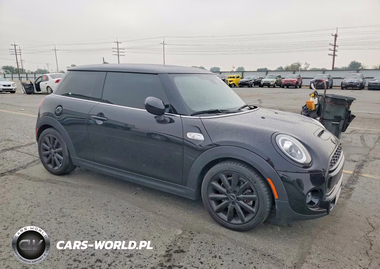 2020 Mini Cooper S VIN:WMWXR5C07L2L65858 - 4