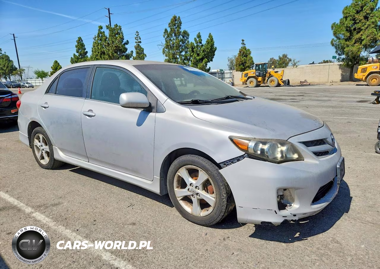 2011 Toyota Corolla S VIN:2T1BU4EE1BC681660 - 4