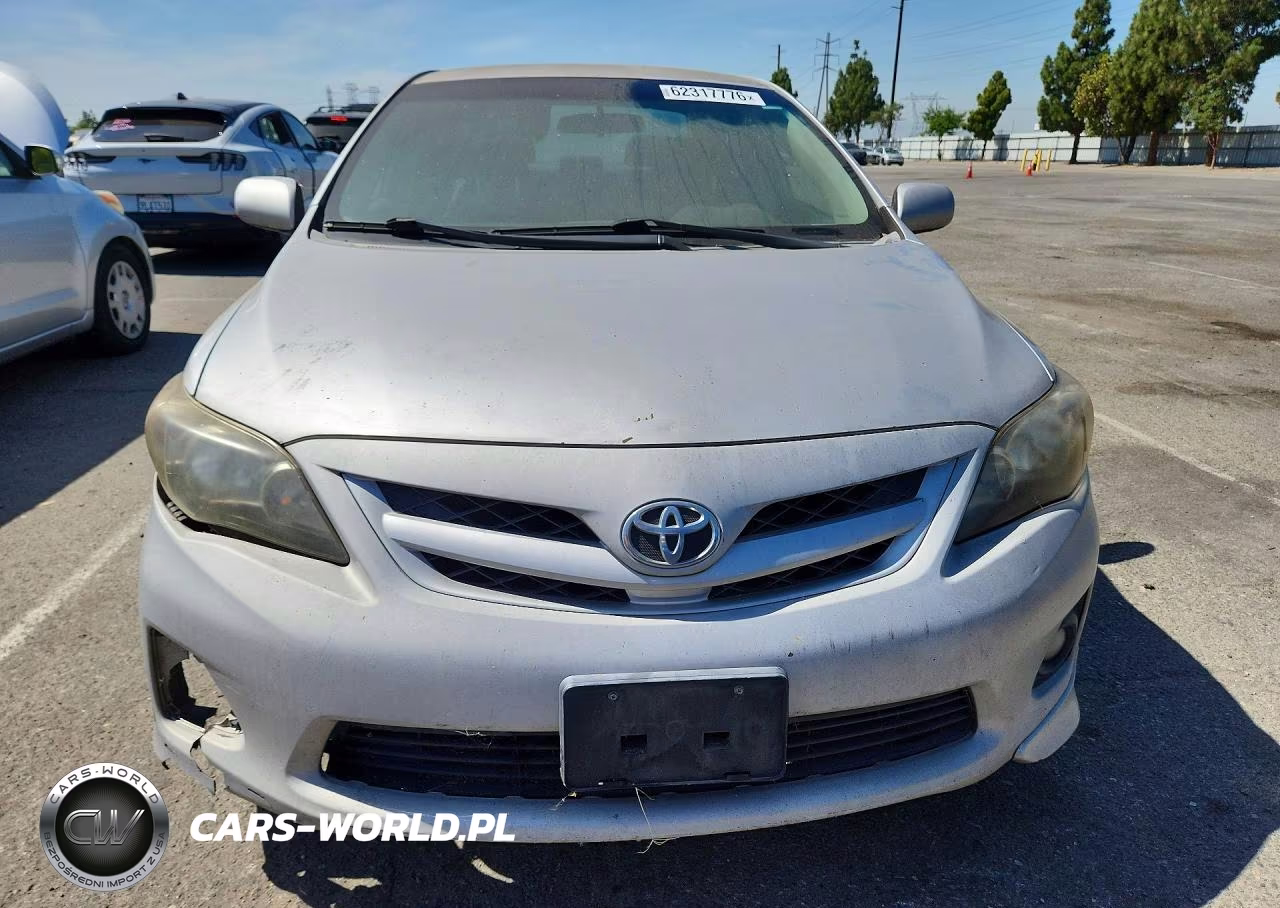 2011 Toyota Corolla S VIN:2T1BU4EE1BC681660 - 5