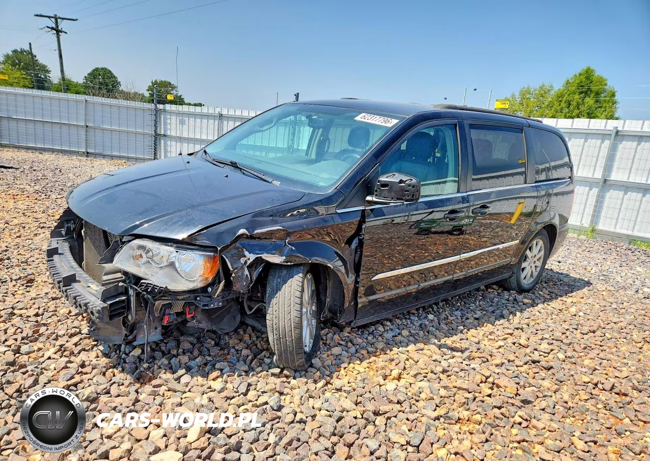2016 Chrysler Town & Country Touring – zdjęcie 1 z 14