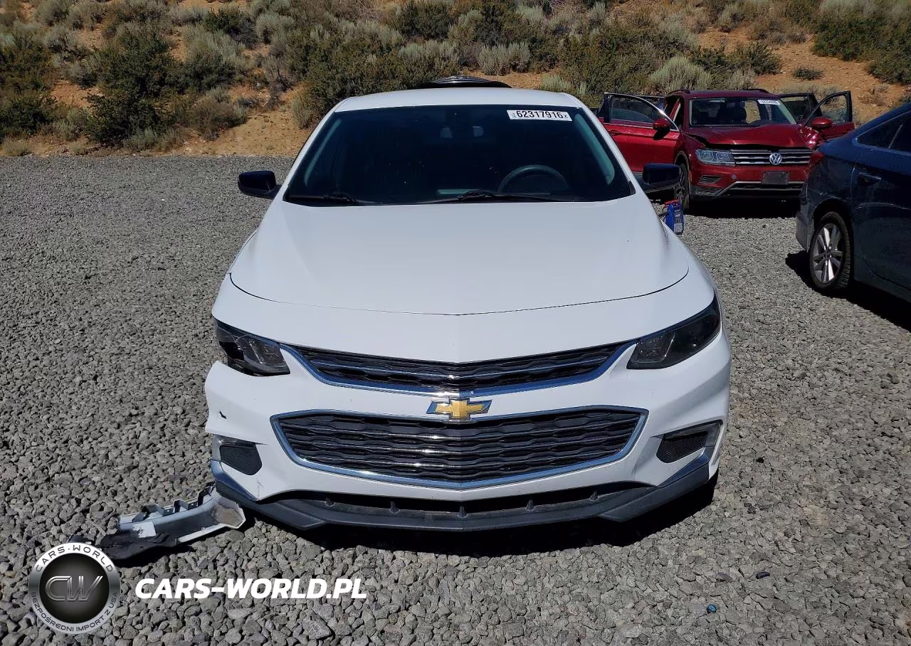 2016 Chevrolet Malibu Lt VIN:1G1ZE5ST5GF303529 - 5