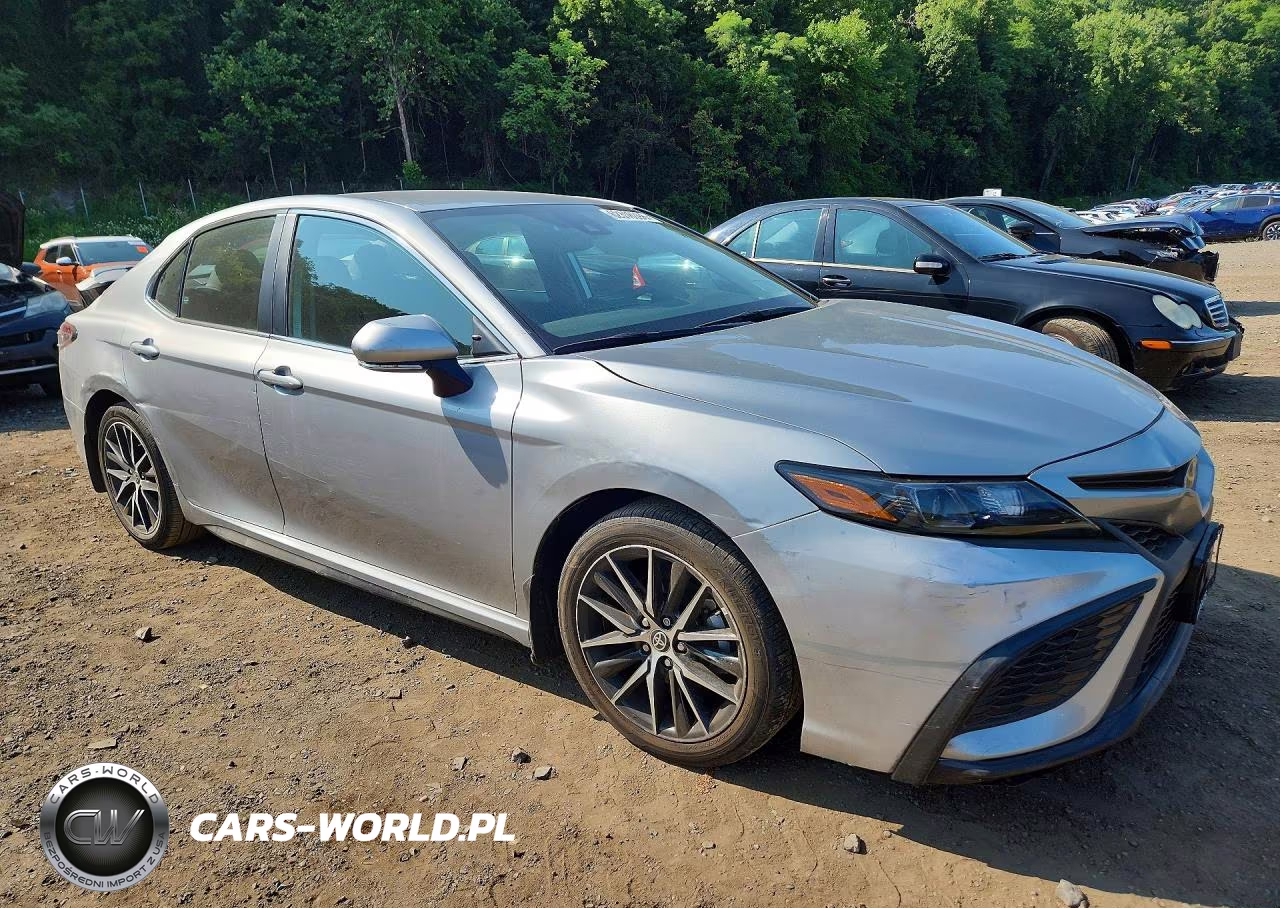 2023 Toyota Camry Se VIN:4T1T11AK1PU834132 - 4