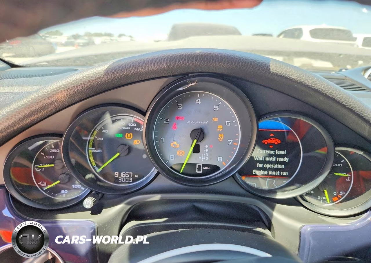 2015 Porsche Panamera Se Hybrid VIN:WP0AD2A76FL040283 - 9