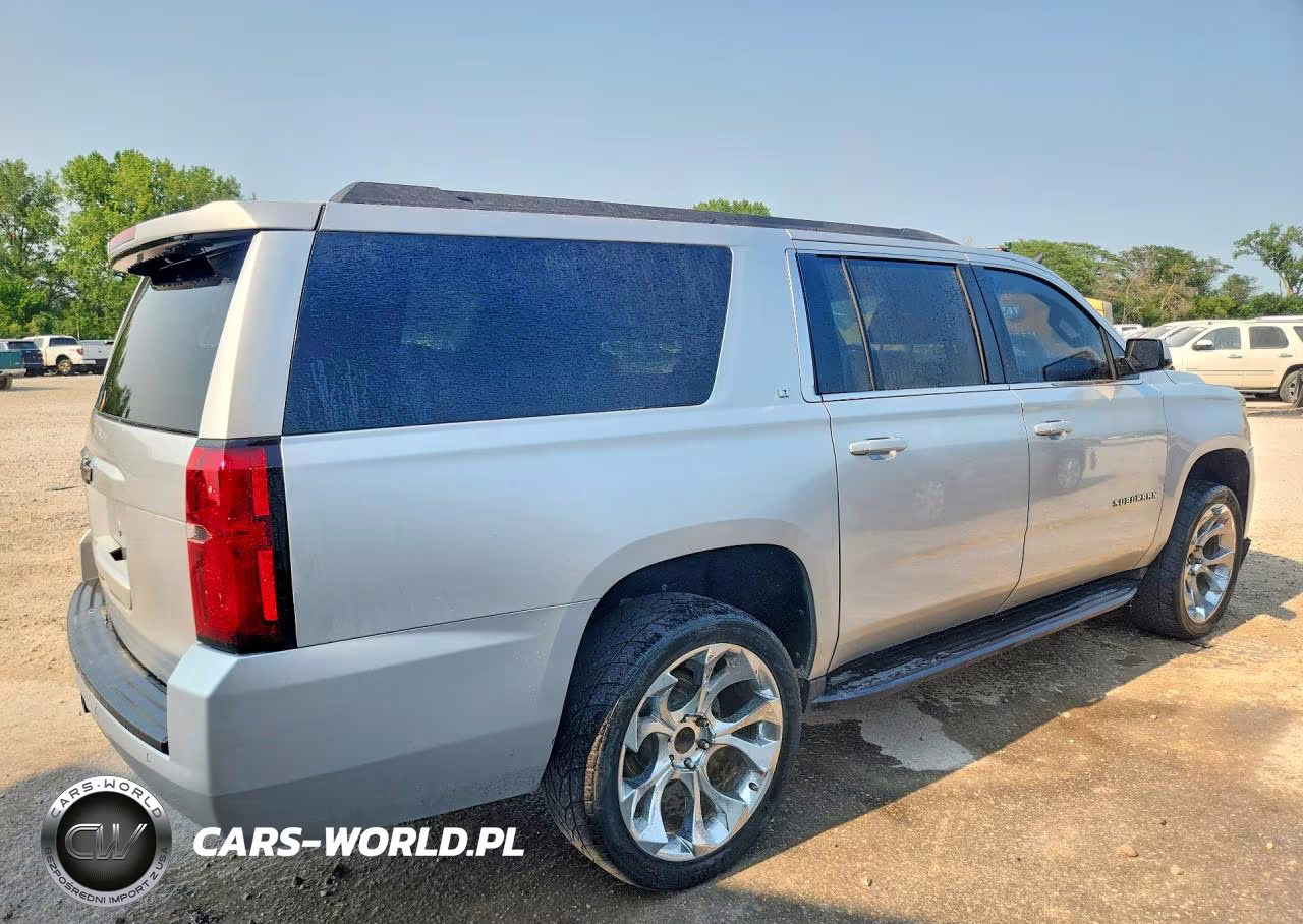2019 Chevrolet Suburban K1500 Lt VIN:1GNSKHKC7KR395180 - 3