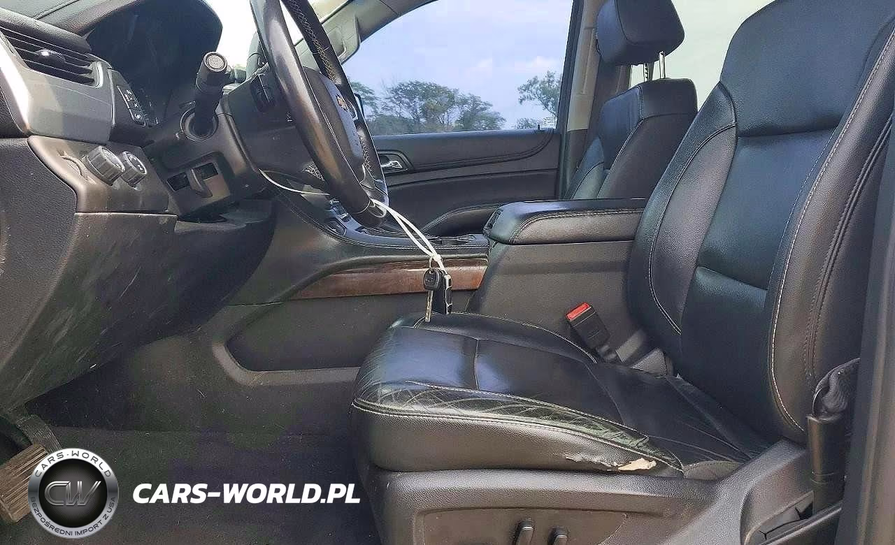 2019 Chevrolet Suburban K1500 Lt VIN:1GNSKHKC7KR395180 - 7
