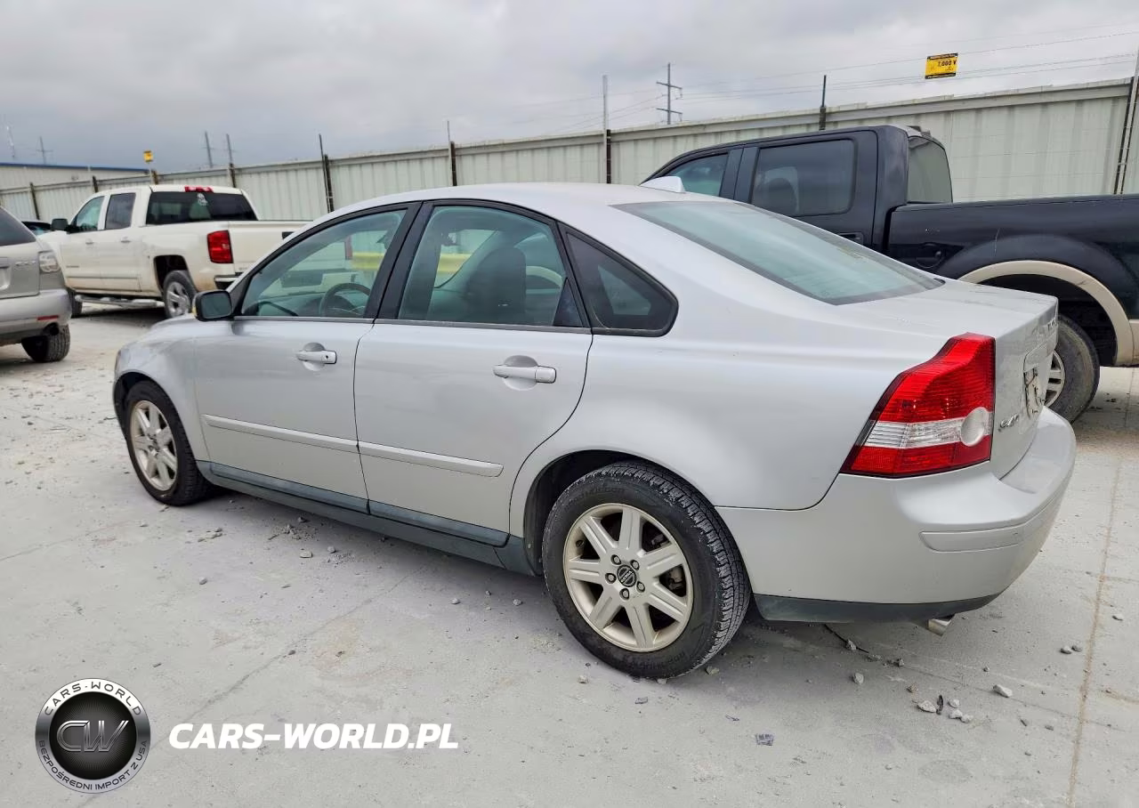 2005 Volvo S40 T5 VIN:YV1MS682952118445 - 2