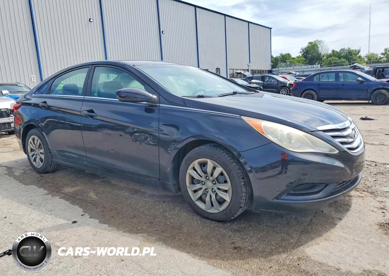 2011 Hyundai Sonata Gls VIN:5NPEB4AC4BH300453 - 4