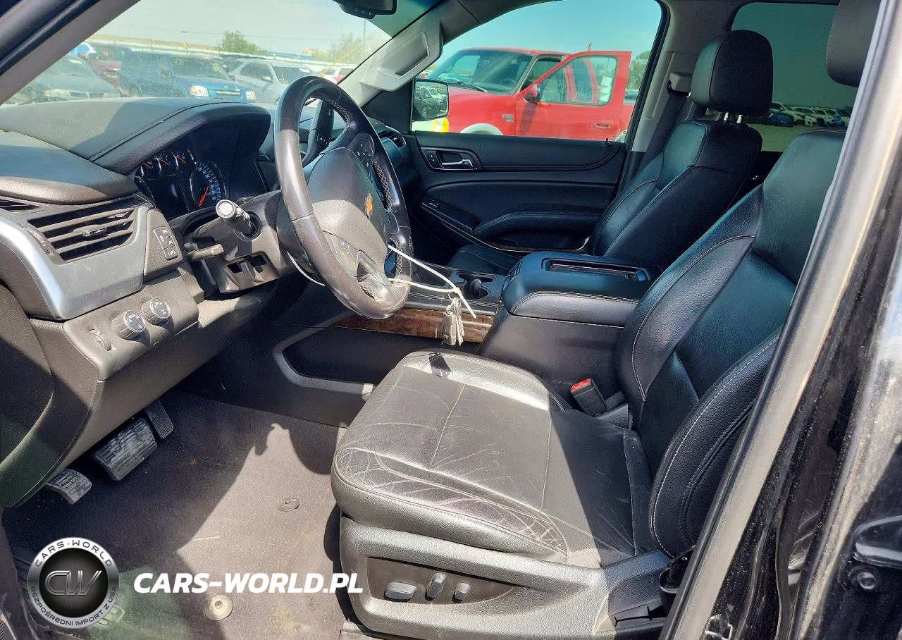 2019 Chevrolet Suburban K1500 Lt VIN:1GNSKHKCXKR119981 - 7