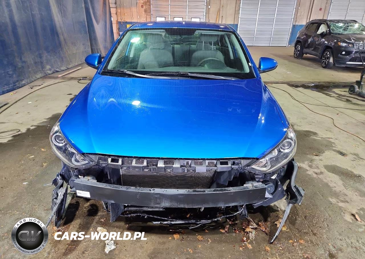 2017 Hyundai Elantra Se VIN:5NPD74LF9HH163815 - 5