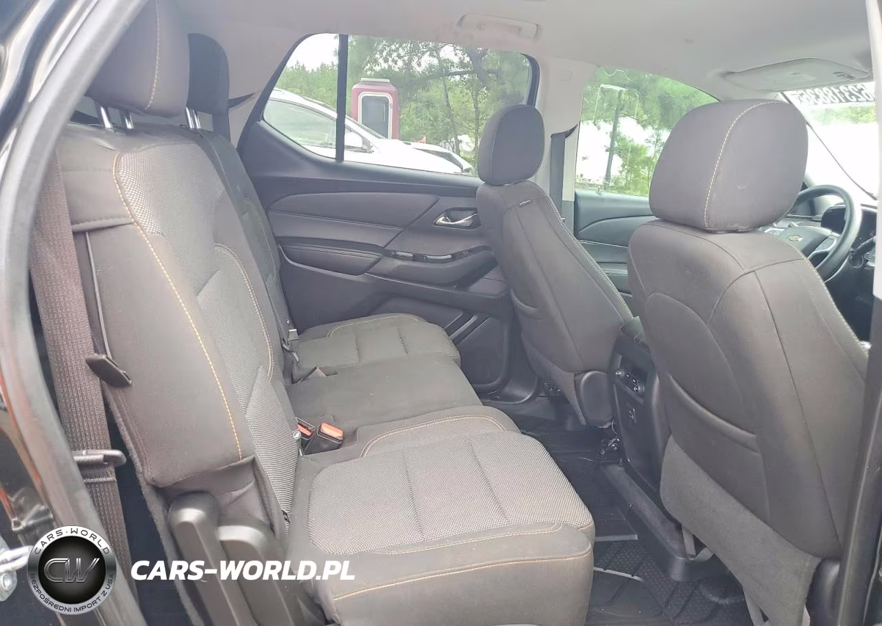 2020 Chevrolet Traverse Ls VIN:1GNERFKW1LJ269629 - 10