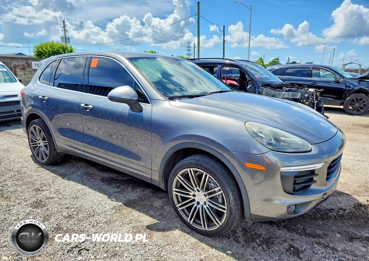 2016 Porsche Cayenne VIN:WP1AA2A27GLA09282 - 4