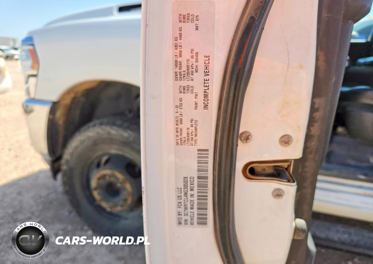 2022 Ram 3500 VIN:3C7WRTCL4NG305028 - 12