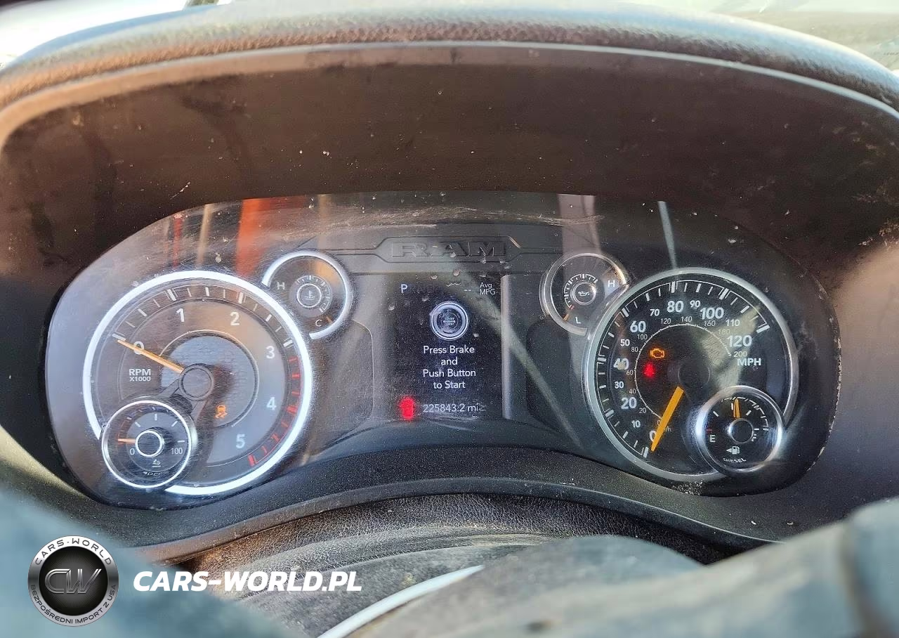 2022 Ram 3500 VIN:3C7WRTCL4NG305028 - 9