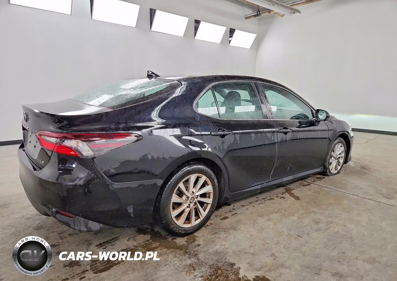 2022 Toyota Camry Le VIN:4T1C11AK2NU660634 - 3