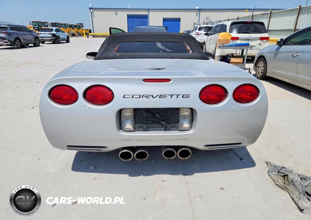 2000 Chevrolet Corvette VIN:1G1YY32G8Y5122216 - 6