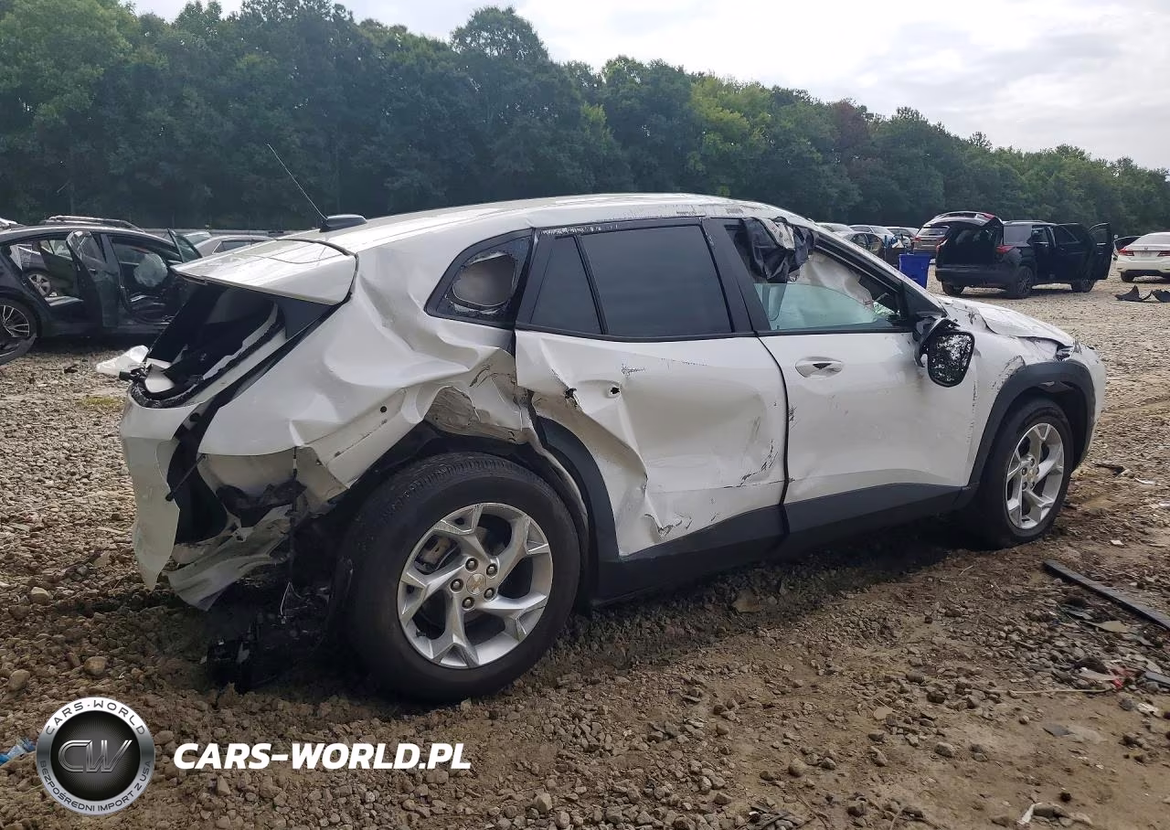 2025 Chevrolet Trax Ls VIN:KL77LFEPXSC229511 - 3
