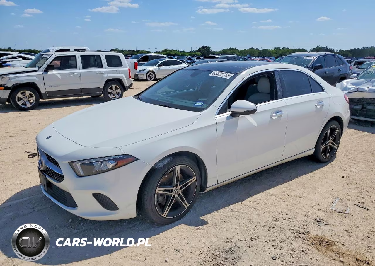 2022 Mercedes-Benz A 220 VIN:W1K3G4EB3NJ337103 - 1