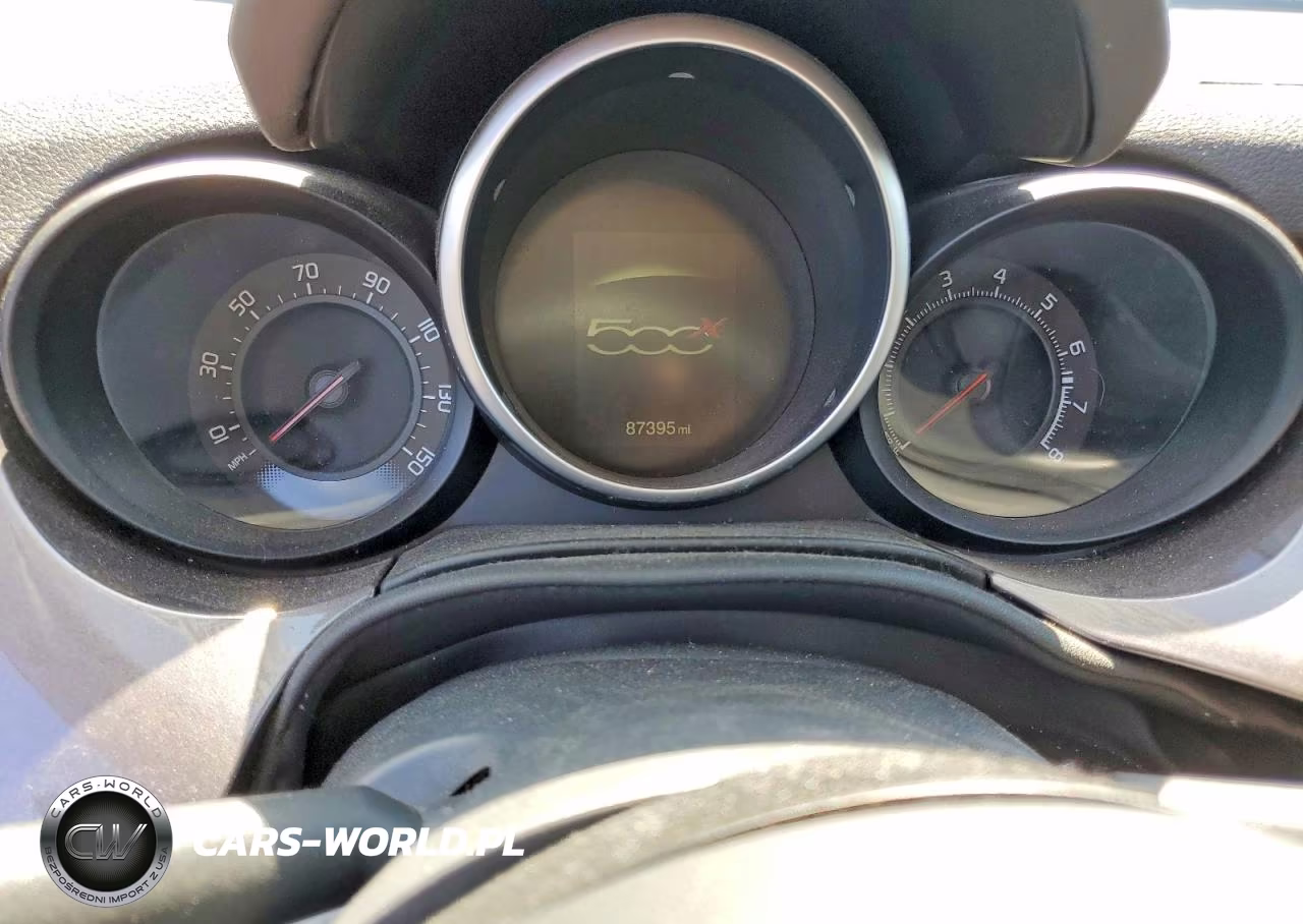 2017 Fiat 500X Lounge VIN:ZFBCFXDB0HP518826 - 9
