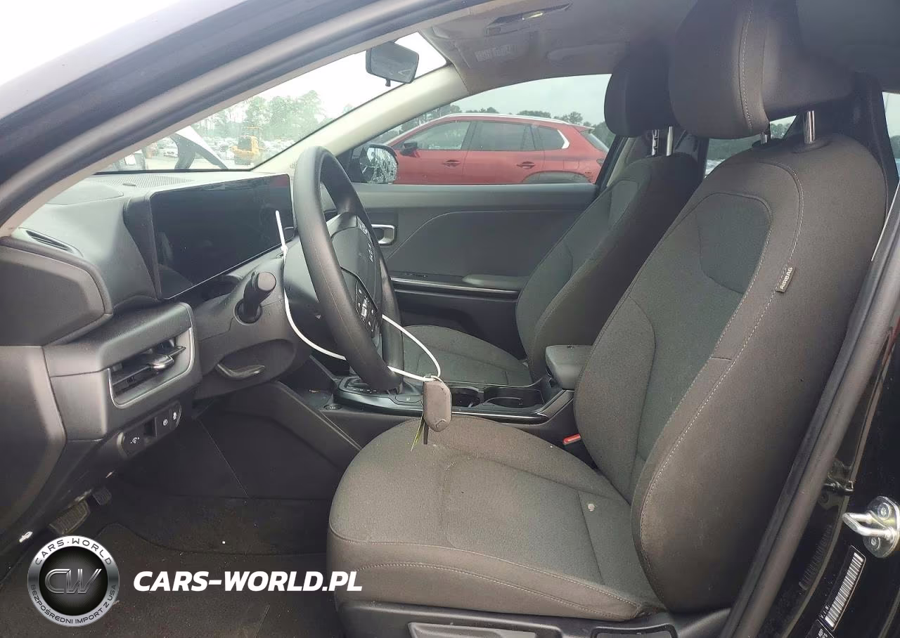 2025 Kia K4 Lxs VIN:3KPFT4DE6SE134701 - 7