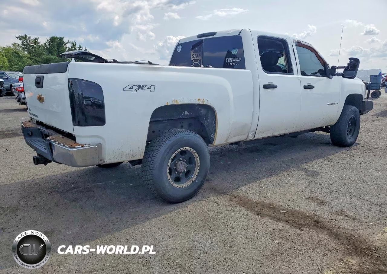 2008 Chevrolet Silverado K2500 Heavy Duty VIN:1GCHK23638F177000 - 3