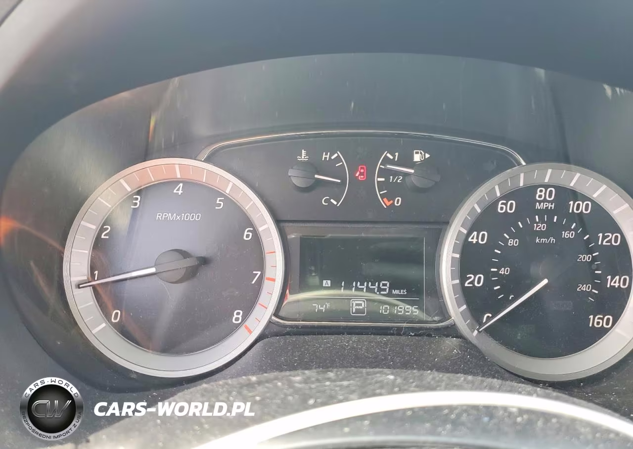 2015 Nissan Sentra S VIN:3N1AB7AP6FY366582 - 9