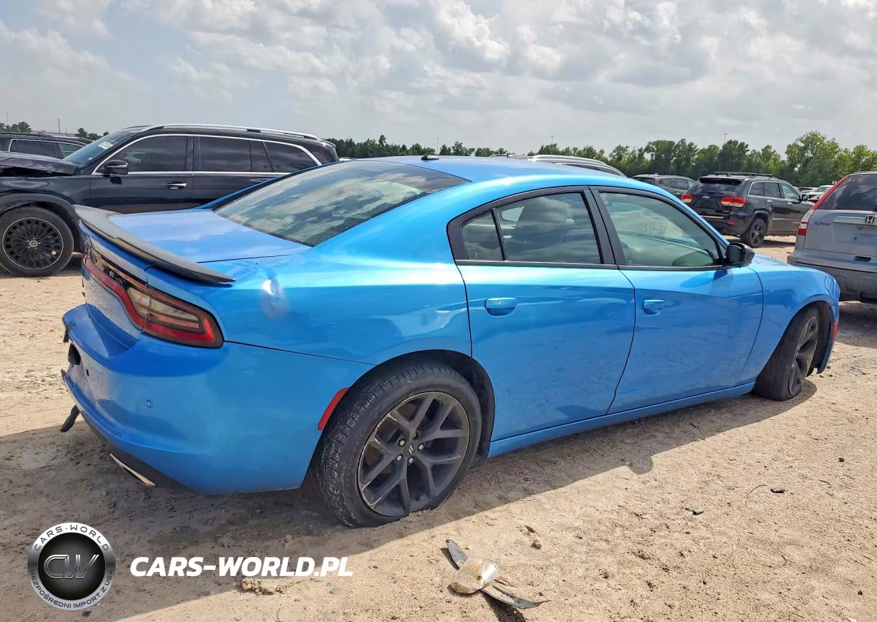 2019 Dodge Charger Sxt VIN:2C3CDXBG1KH712332 - 3